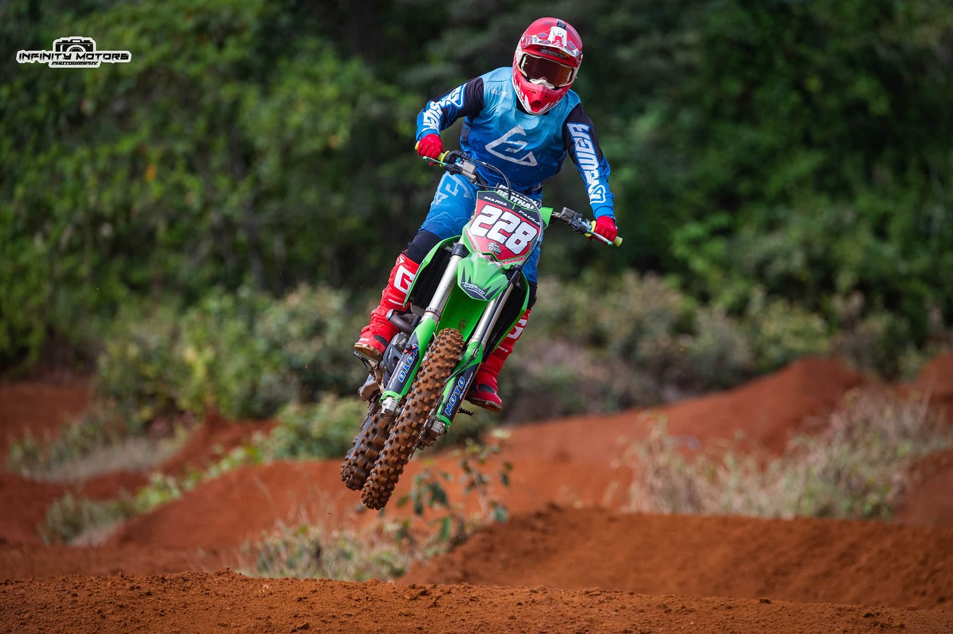 María Paula Saborío lidera el Campeonato Nacional de Motocross