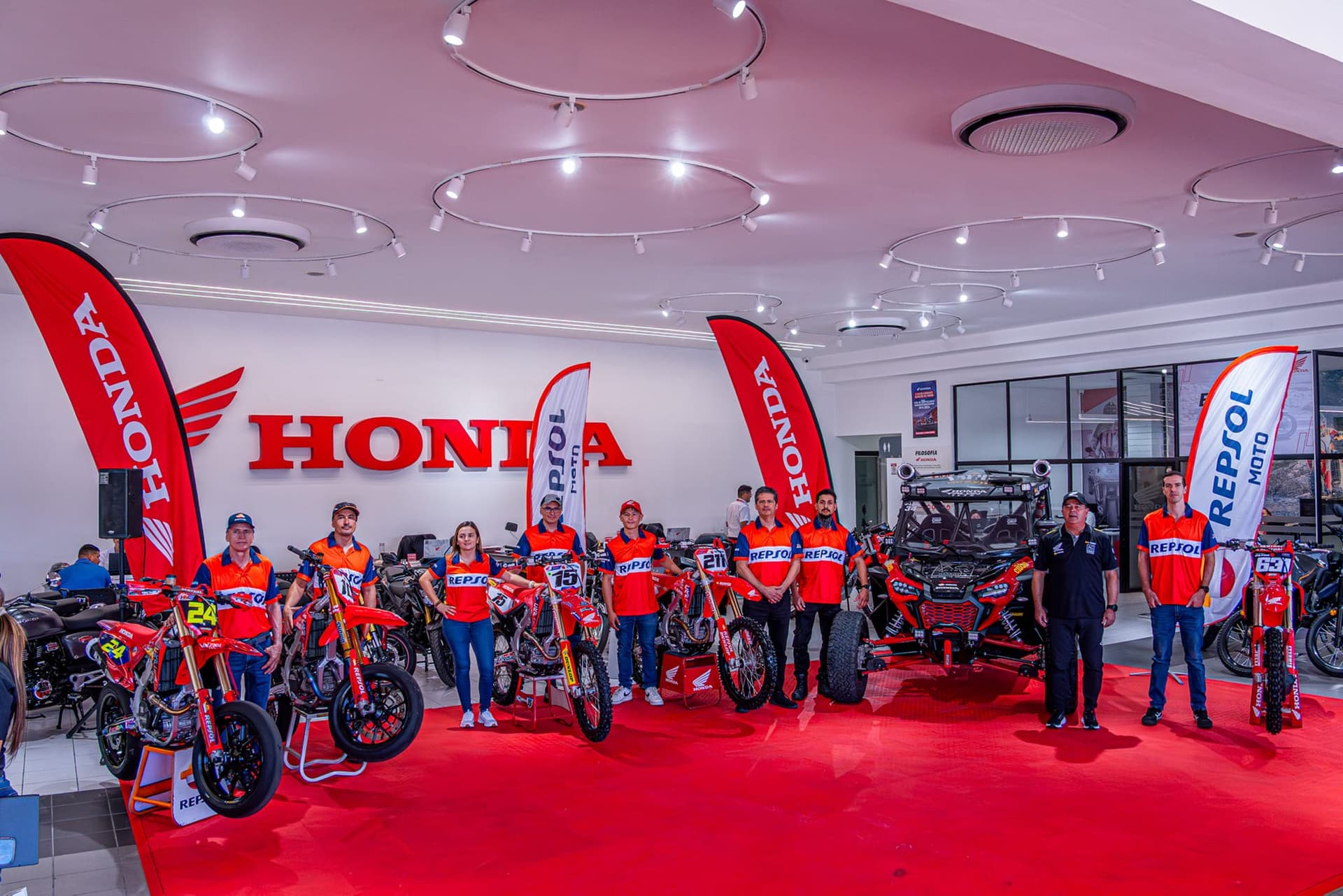 Honda Repsol revela su equipo para la temporada 2026