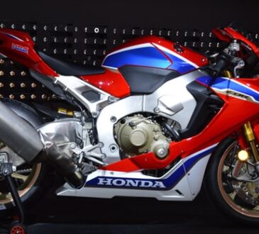 honda 2017 cbr 1000 rr sp 32