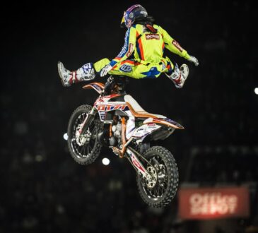 X-KNIGHTS : Venta y precios del evento. 18 fmx 2015 red bull xfighters mexico torres pov