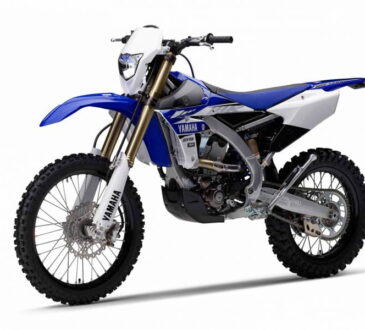 Ficha técnica Yamaha WR 450 F 2017 3 3328 04 WR 450 F 3 4 delantero izquierdo 2016