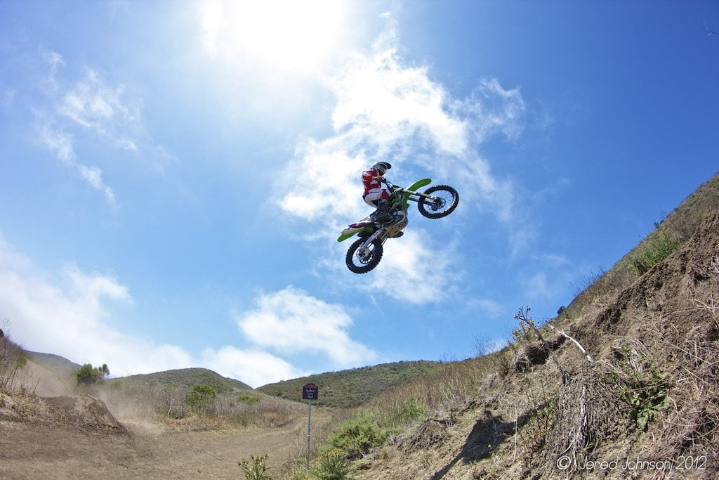 El freestyler Kyle Katsandris sufre un aparatoso accidente. 2 El freestyler Kyle Katsandris sufre un aparatoso accidente.