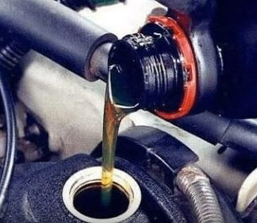 Cambia tu mismo el aceite de tu moto