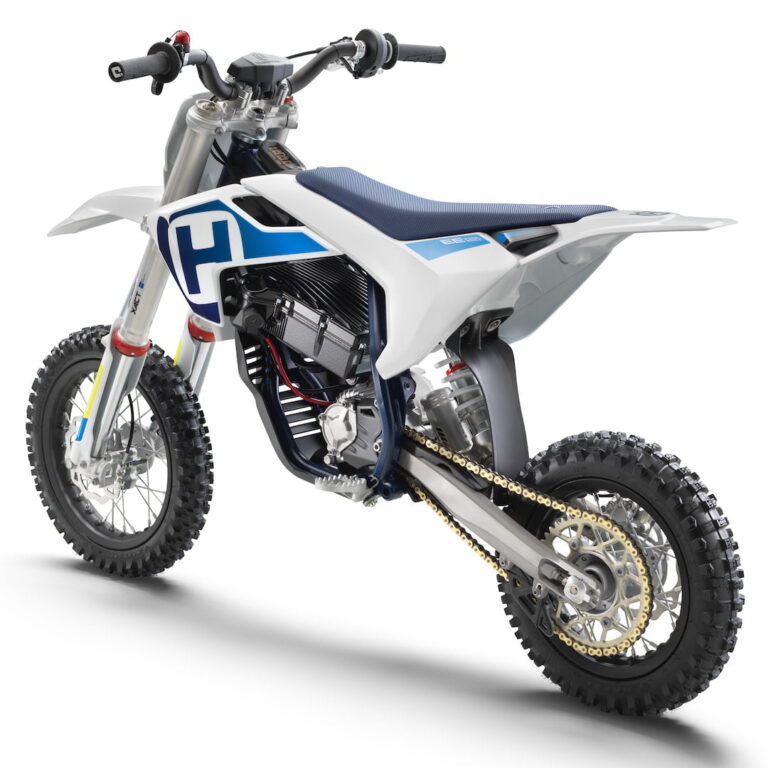 Galería Moto Revista CR 793 Ficha Técnica Husqvarna EE 5 2020