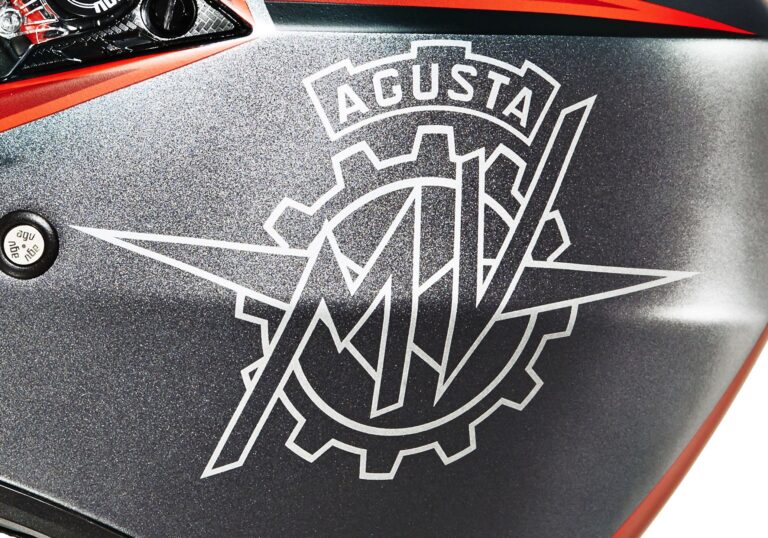 Galería Moto Revista CR 644 MV Agusta lanzará motos de aventura 350cc y 950cc
