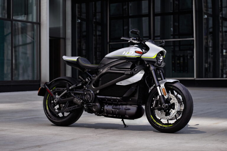Galería Moto Revista CR 550 Harley subastará LiveWire exclusivo para el alivio COVID-19