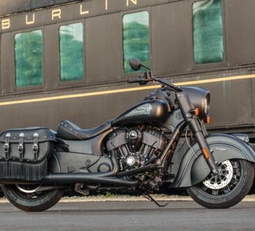 INDIAN VINTAGE DARK HORSE 2021