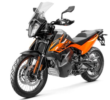 KTM 890 Adventure 2021 10 KTM 890 Adventure 2021