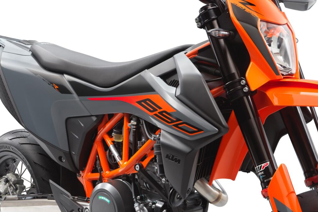KTM 690 SMC R 2021 2 ktm