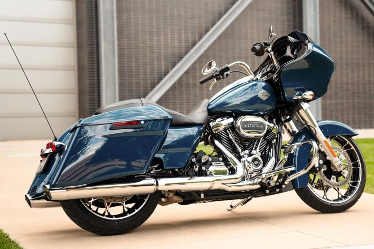 Harley-Davidson Road