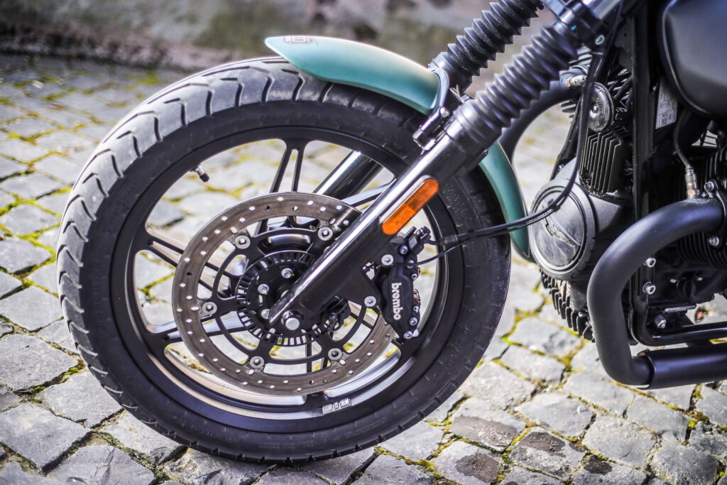 Moto Guzzi V7 Stone 2021 5 Moto Guzzi