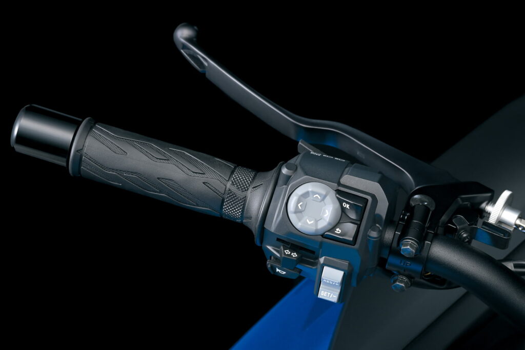 Suzuki GSX-S1000GT 2022 7 2022 GSX-S1000GT