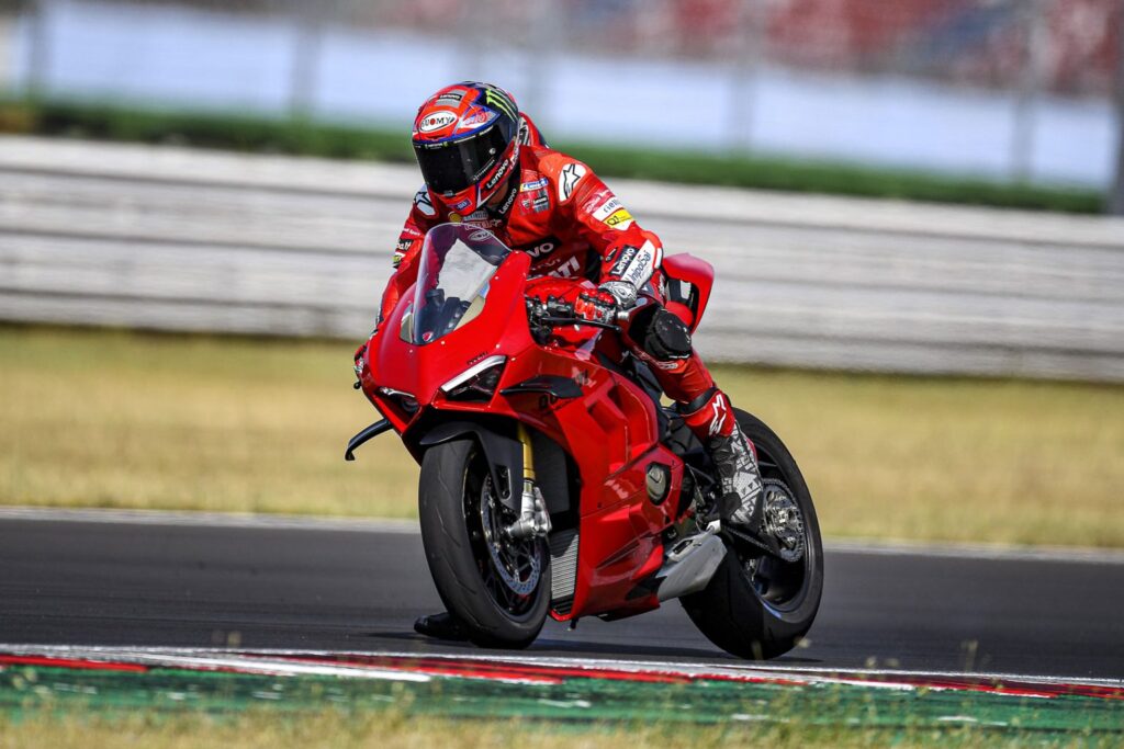 Ducati Panigale V4 2022 5 Ducati Panigale