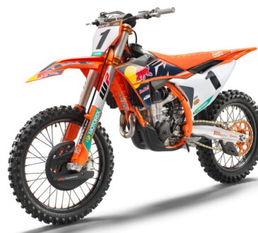 KTM 450 SX-F Factory Edition 2022 17 KTM 450 SX F Factory Edition 2022