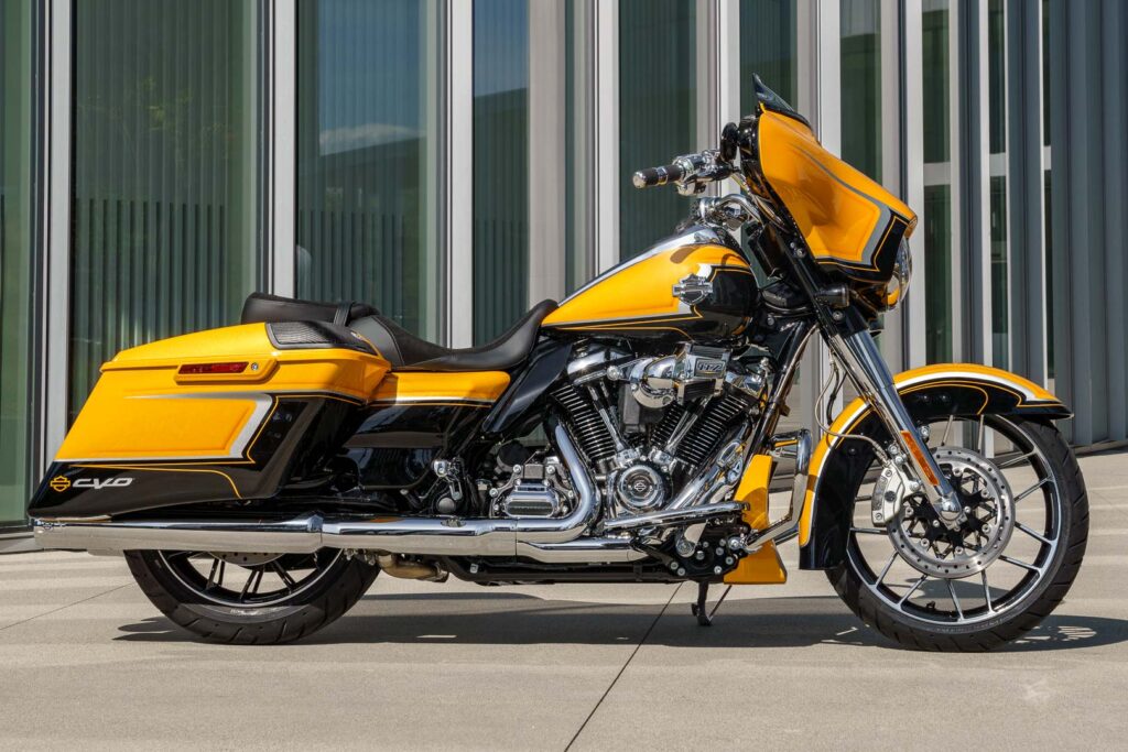 Harley-Davidson CVO Street Glide 2022 5 CVO Street Glide