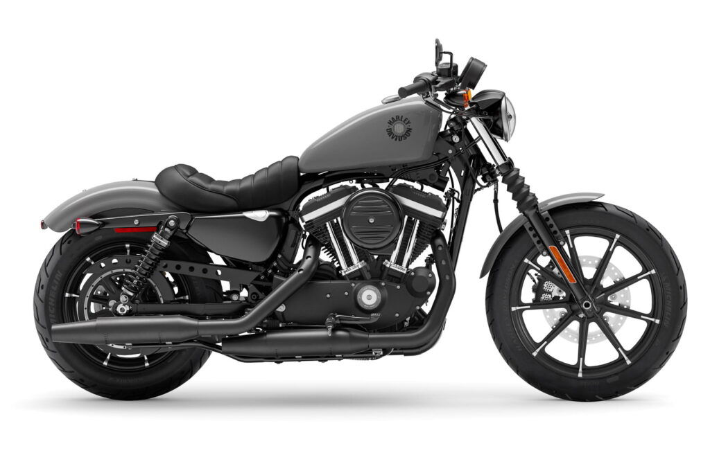Harley-Davidson Iron 883 2022 2 harley