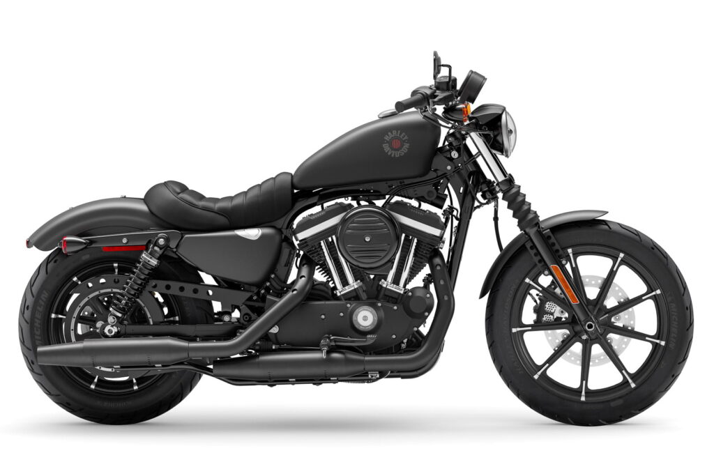 Harley-Davidson Iron 883 2022 4 Iron 883