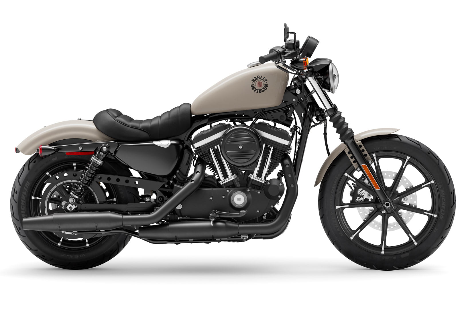 Harley-Davidson Iron 883 2022 1 Harley Davidson Iron 883 2022