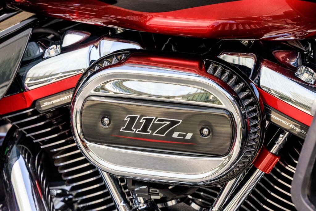 Harley-Davidson CVO Tri Glide 2022 5 Harley-Davidson