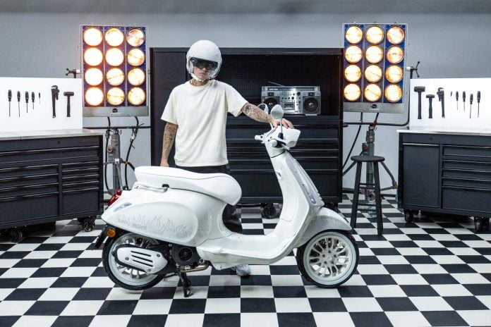 Justin Bieber X Vespa 2 vespa