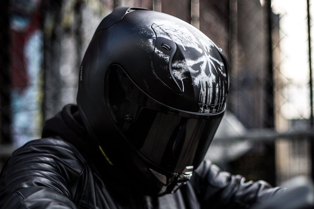 HJC trae nuevos graficos para RPHA 11