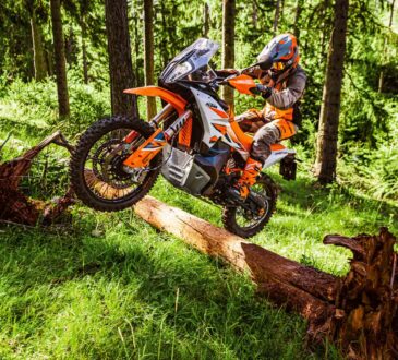 KTM 890 Adventure R 2023