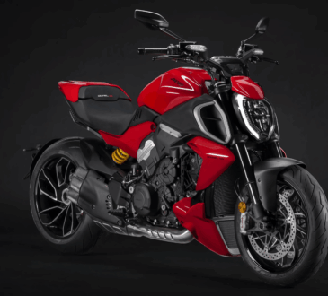 Ducati Diavel V4 2023