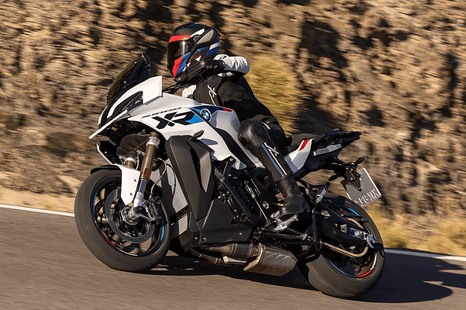 BMW S 1000 XR 2024 2  BMW XR