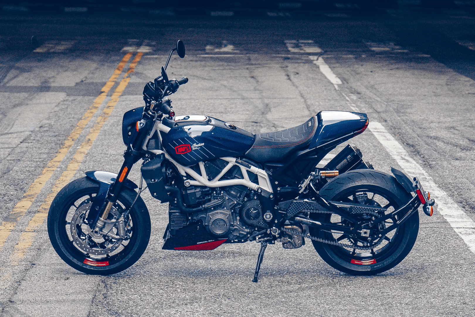 Indian FTR x 100% R Carbon Limited Edition 2024 1 Indian FTR x 100% R Carbon Limited Edition 2024