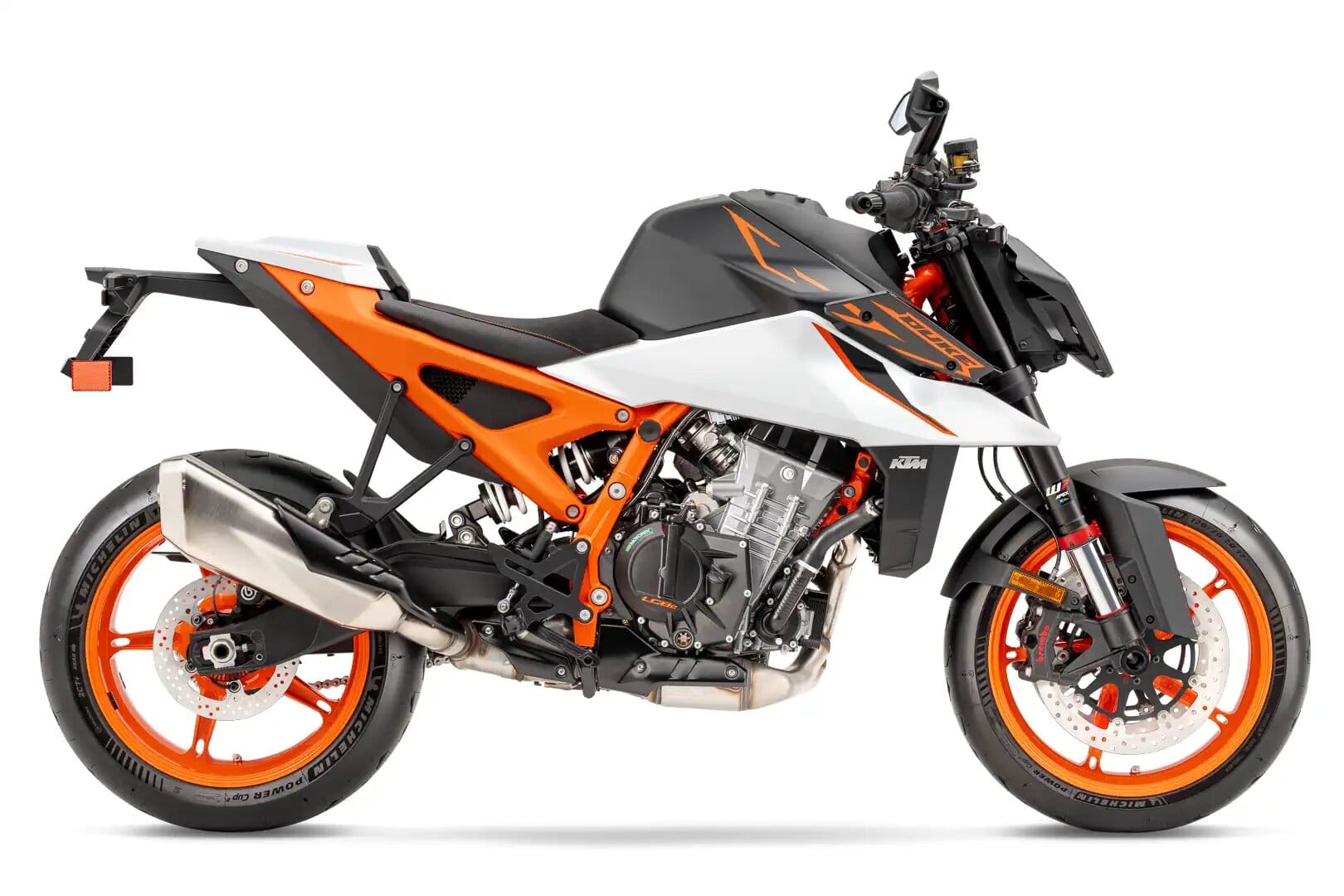 KTM 990 Duke R 2026 5 KTM Duke