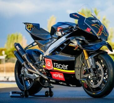 Aprilia RSV4 X ex3ma