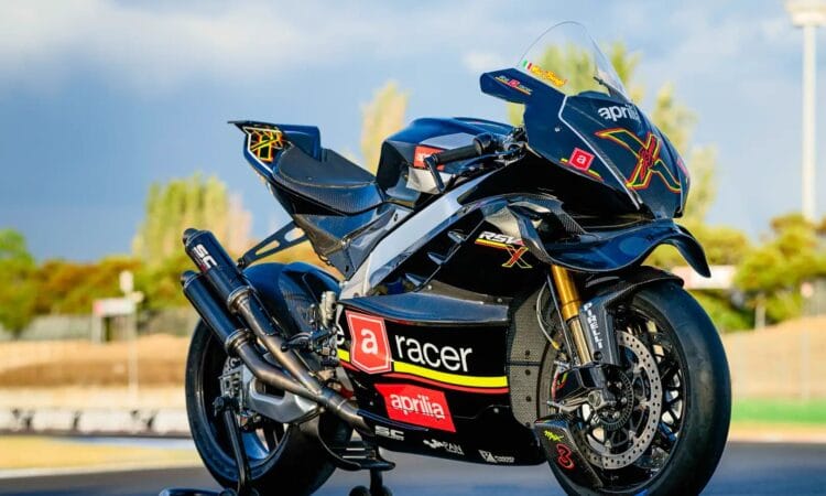 Aprilia RSV4 X ex3ma 1 Aprilia RSV4 X ex3ma