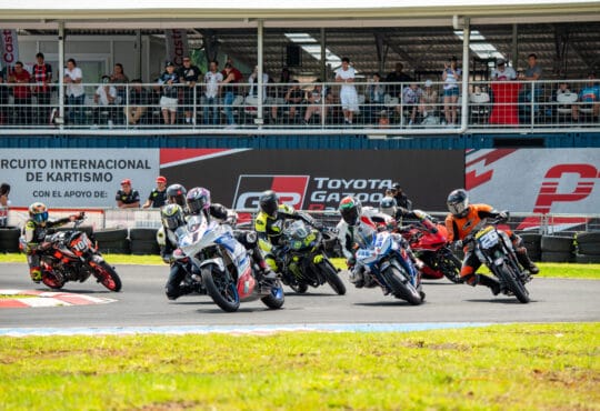 Emoción y duelos en la quinta fecha del AMA Superbike