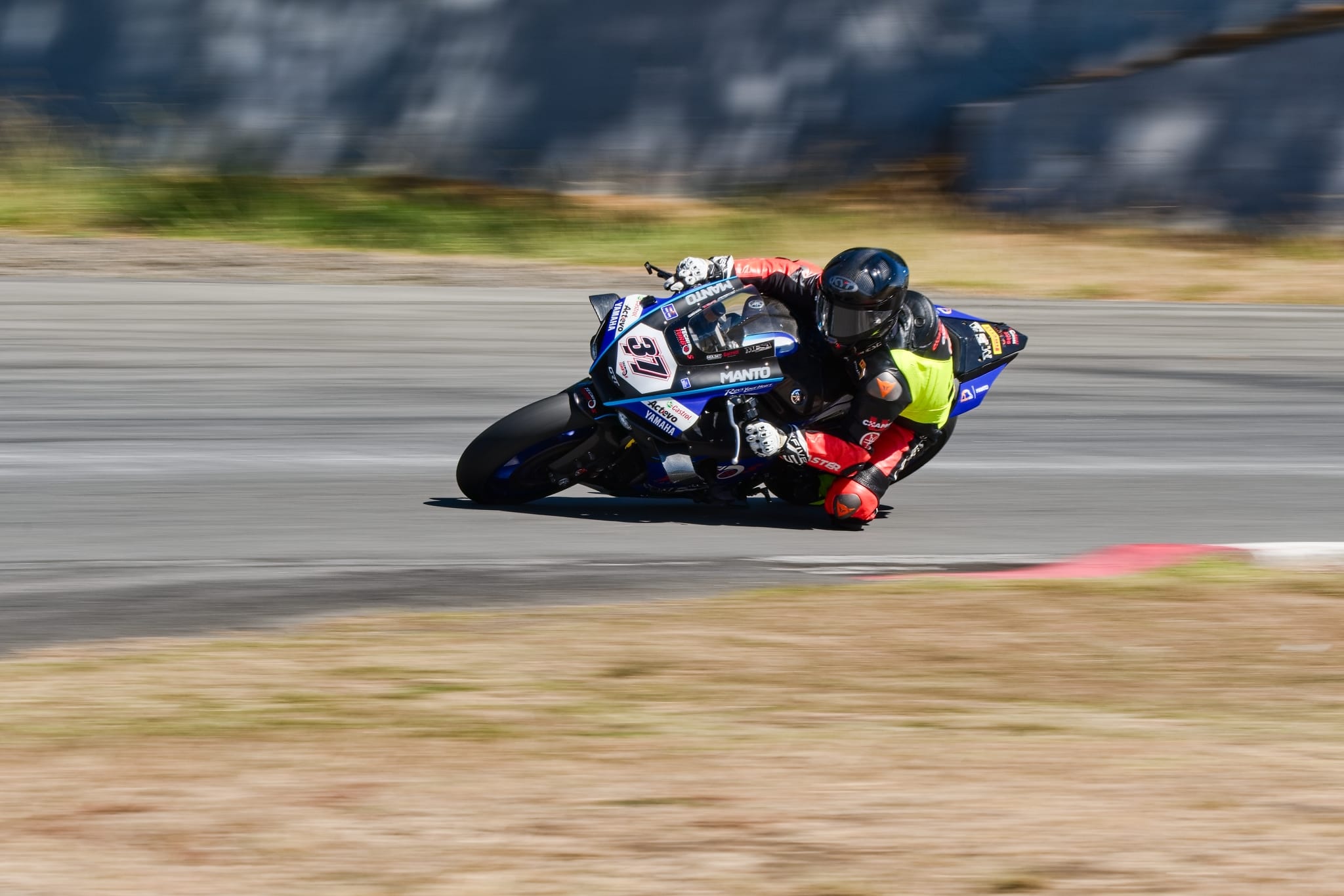 Victoria de Mesa en SBK 1000 impulsa el AMA Superbike 2026