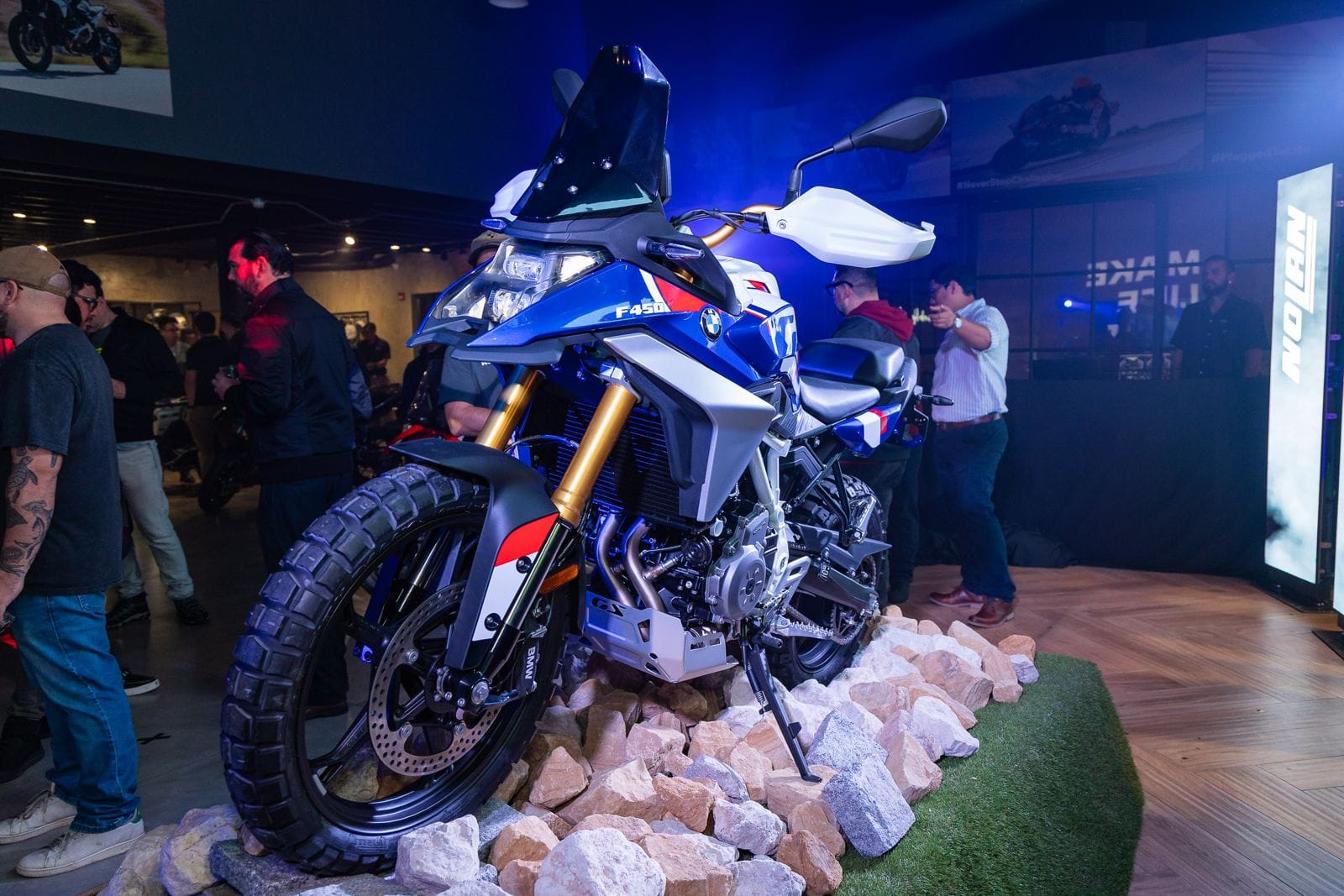 Red Motors presenta dos nuevas motocicletas 3 bmw